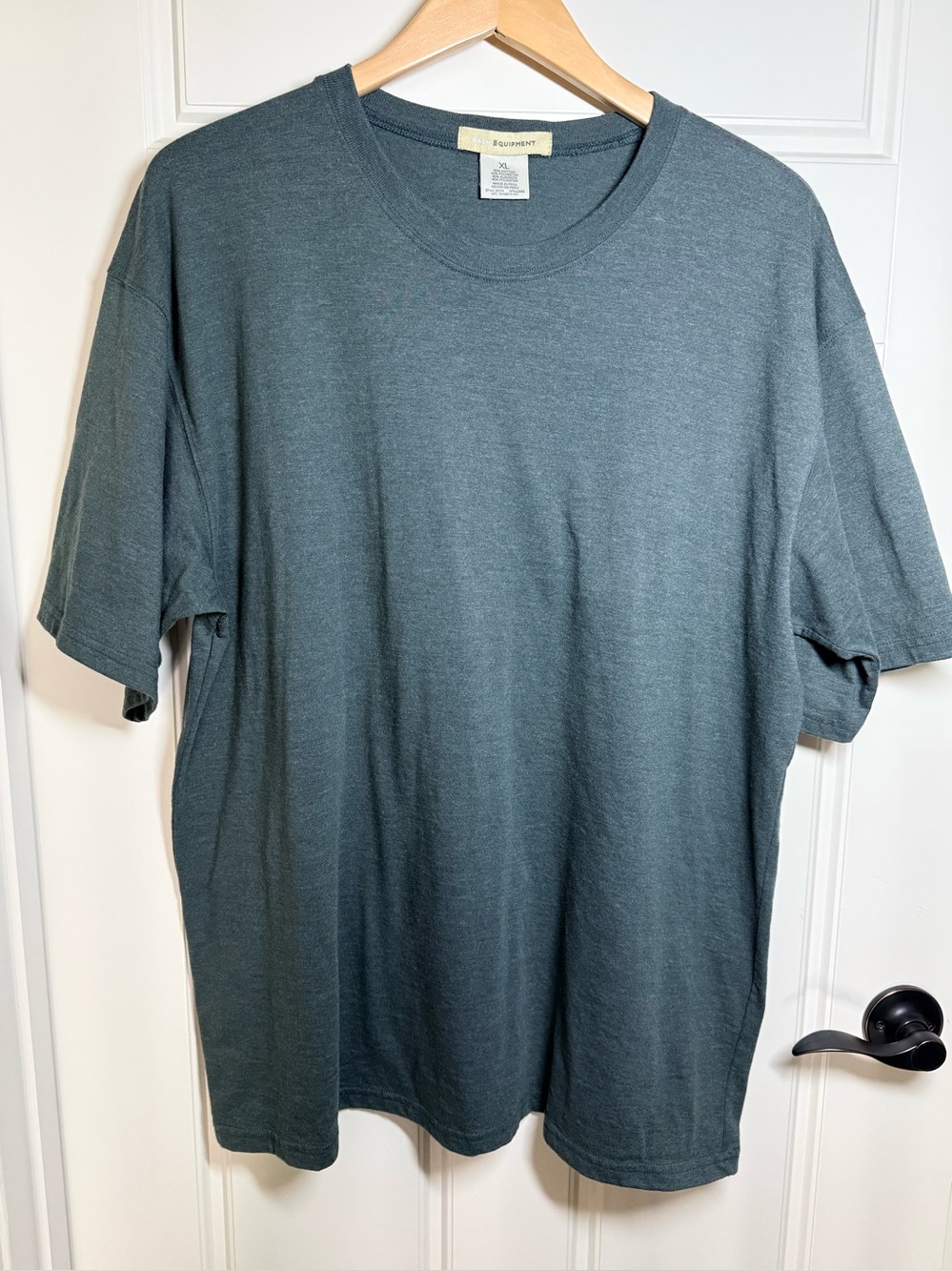 Basic Equipment T Shirt Men's  Short Sleeve  dark sage XL Green READ